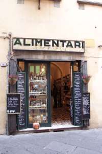 Xtrallusion photo gallery of Italy. Photos, pictures, images and photographs of the Italian Rivieras, the Italian Lakes, the Italian Alps, the Cinque Terre, the Amalfi coast and some of the most beautiful corners of Italy. Plus photos of Italian cities such as Pisa, Milan, Genoa and Rome.